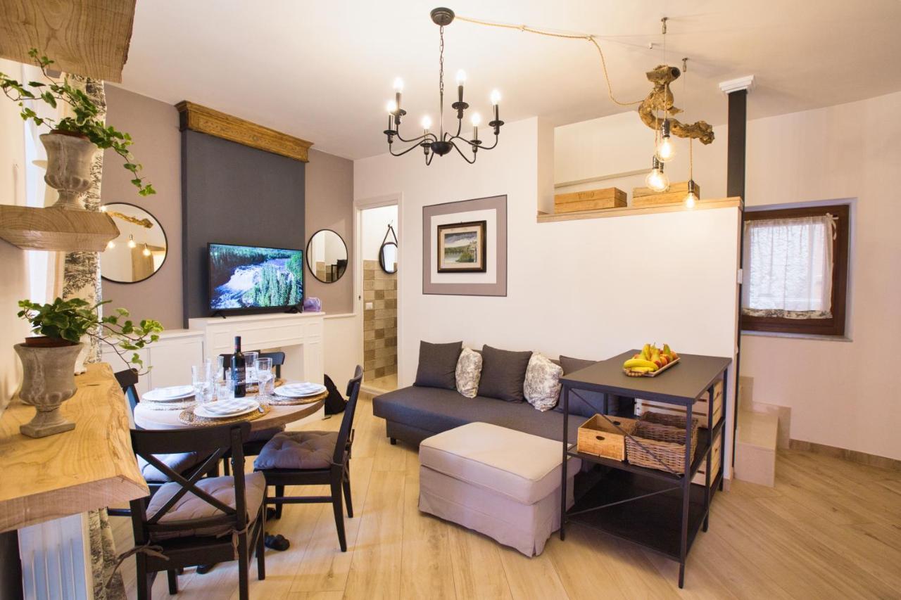 Cosy Nemi - Guest House Zewnętrze zdjęcie